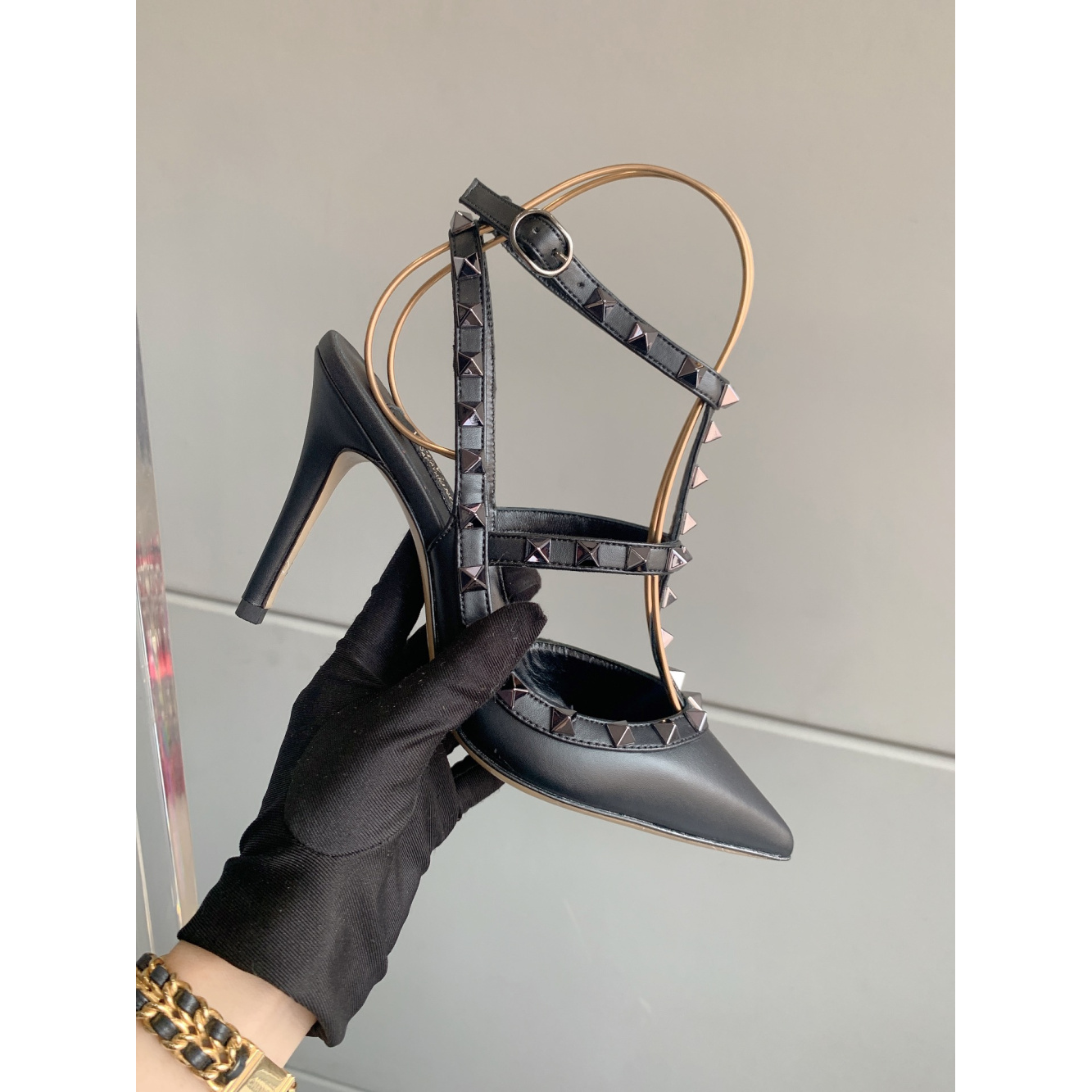 Sandália Salto Valentino Garavani Scarpin Rockstud 11cm Preto