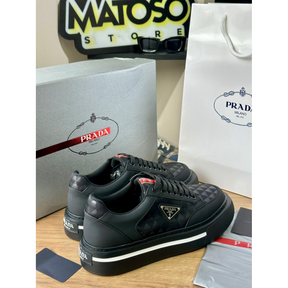 Tênis Prada Cano Baixo Couro Preto