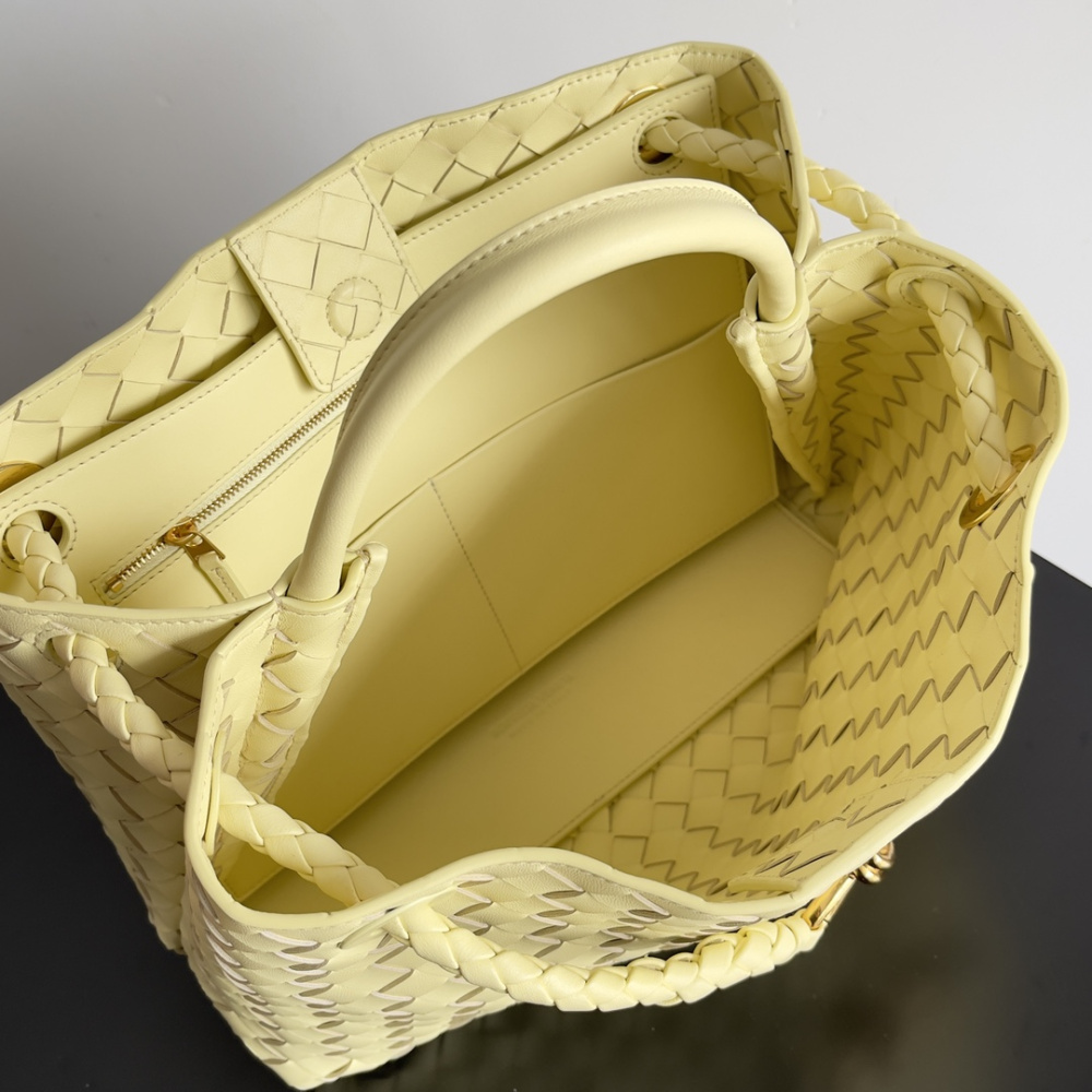 Bolsa Bottega Veneta Andiamo 32x24x12CM (cinco cores)