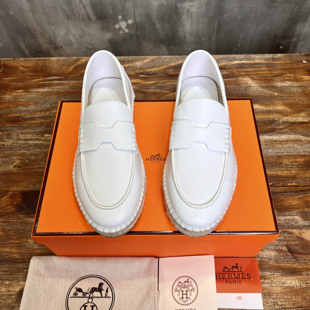 Alpargata TRIP Hermès em Couro Branco