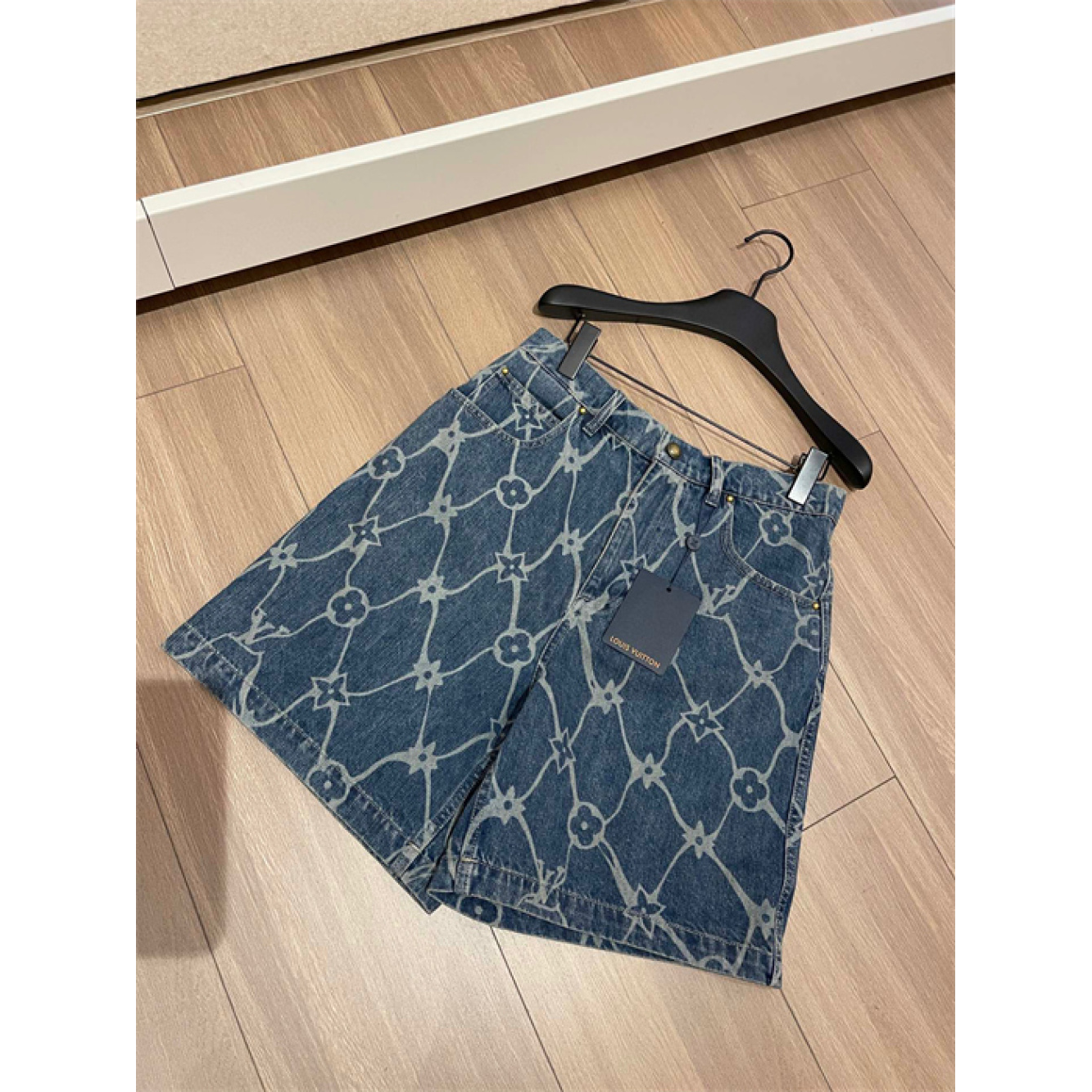 Conjunto Louis Vuitton LV Jaqueta e Bermuda Jeans Monogram Fishnet Azul índigo