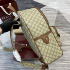 Mochila Gucci GG Emblem Marrom 31x41x18cm
