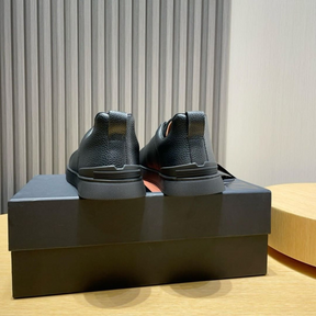 Zegna Triple Stitch em Camurça Preto