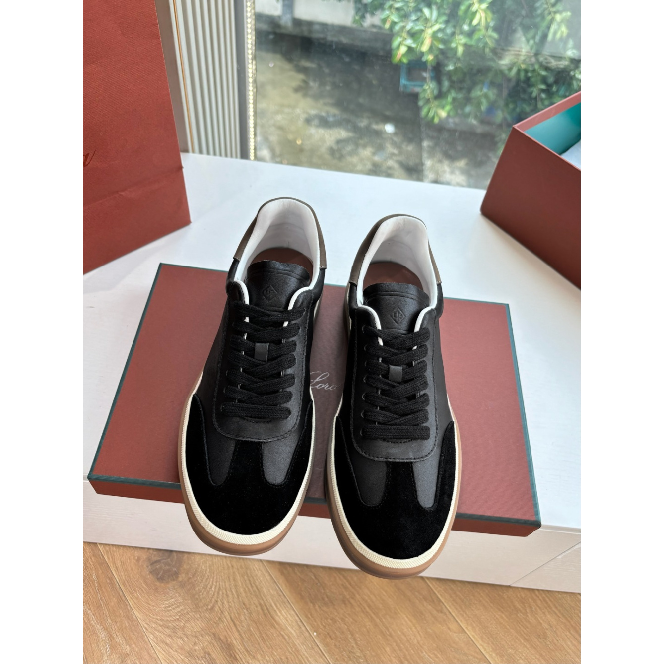 Loro Piana Tênis Walk Preto Camurça