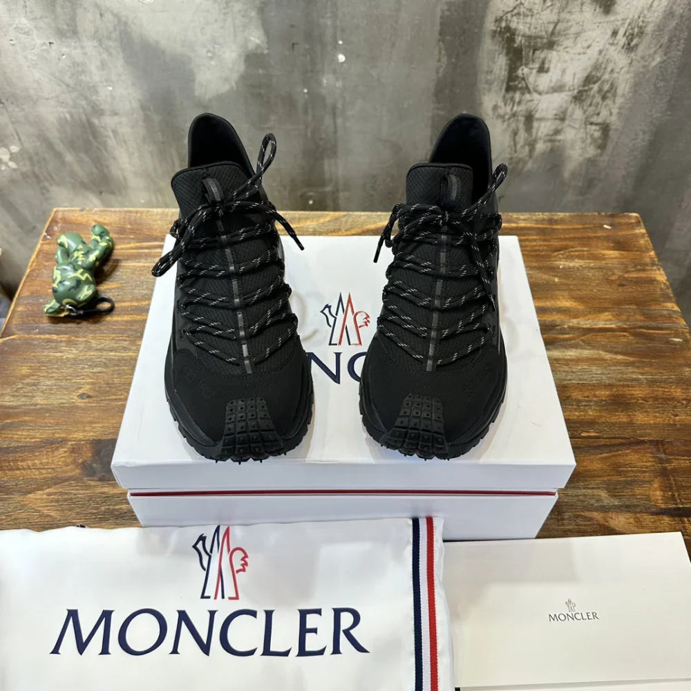 Tênis Moncler Trailgrip Lite 2 Low Top com Cadarço Preto
