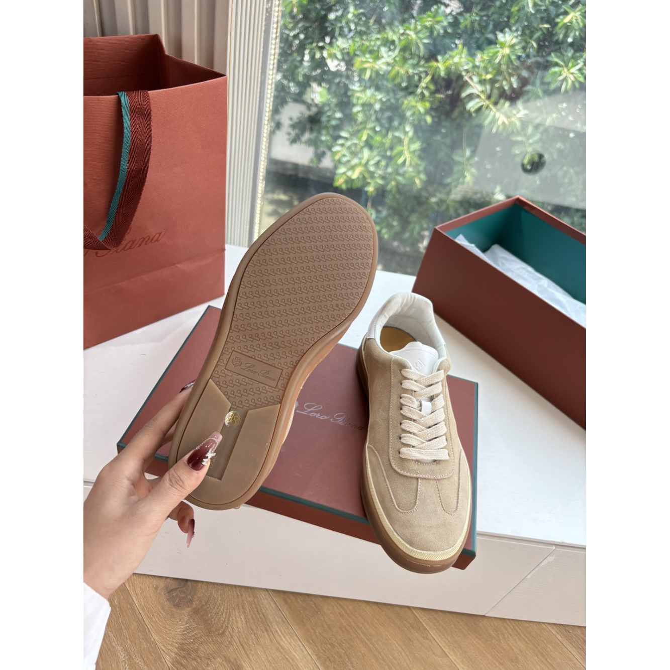Loro Piana Tênis Walk Bege Camurça