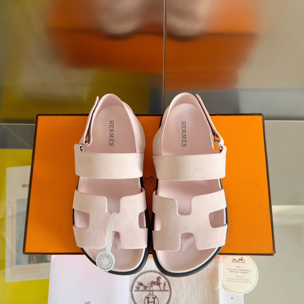 Sandália Hermès Genius em Camurça Rosa