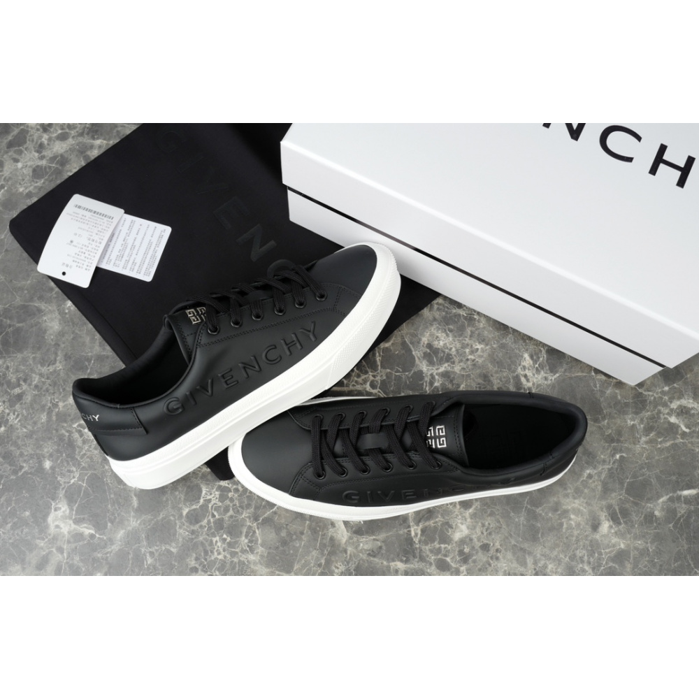 Tênis Givenchy Black/White City Embossed Court