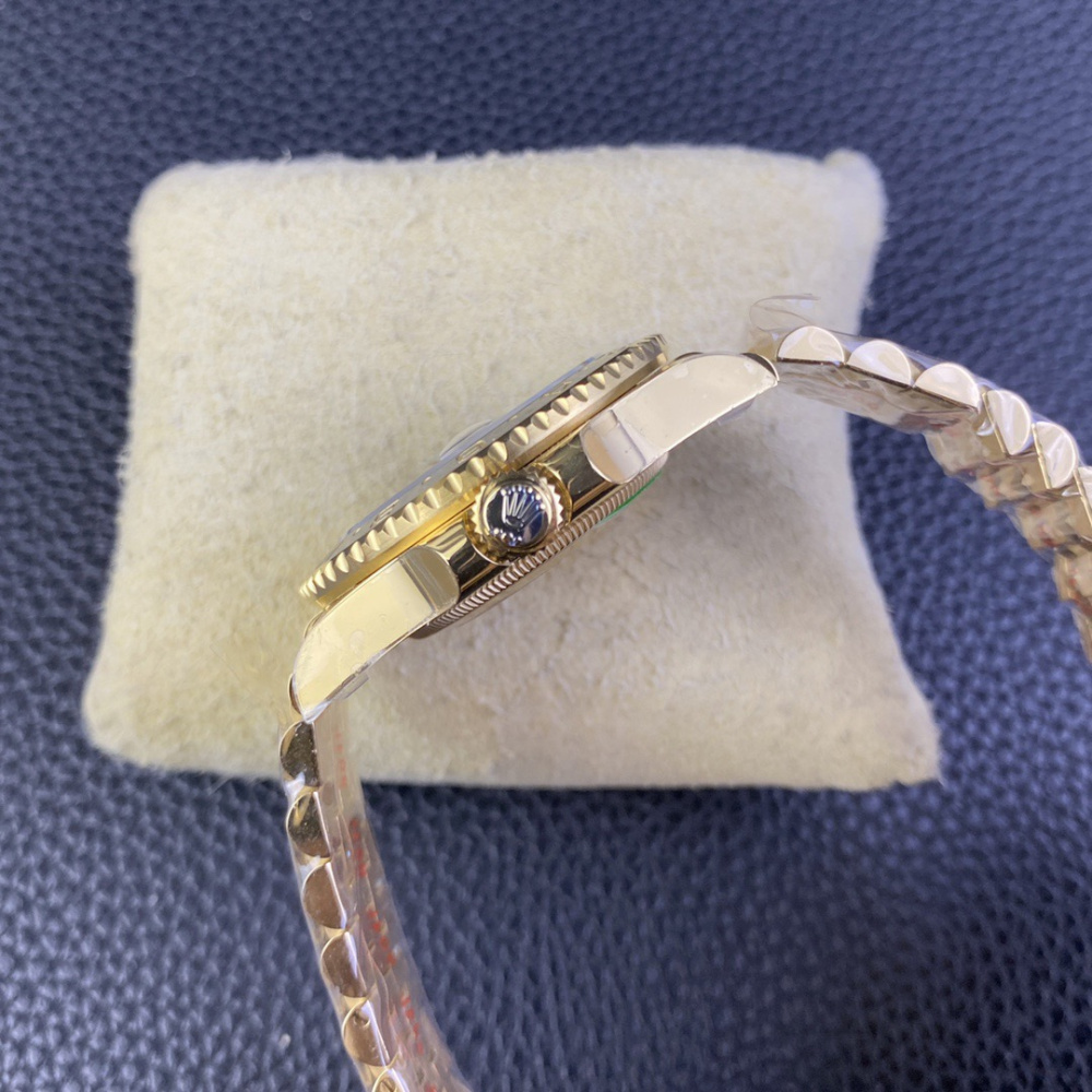 Rolex GMT Master II Dourado/Preto