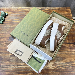 Tênis Gucci GG Supreme Marrom/Branco