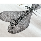 Camiseta Alexander McQueen Com Estampa de Libélula Branca