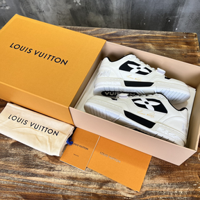 Louis Vuitton Trainer Cream Black