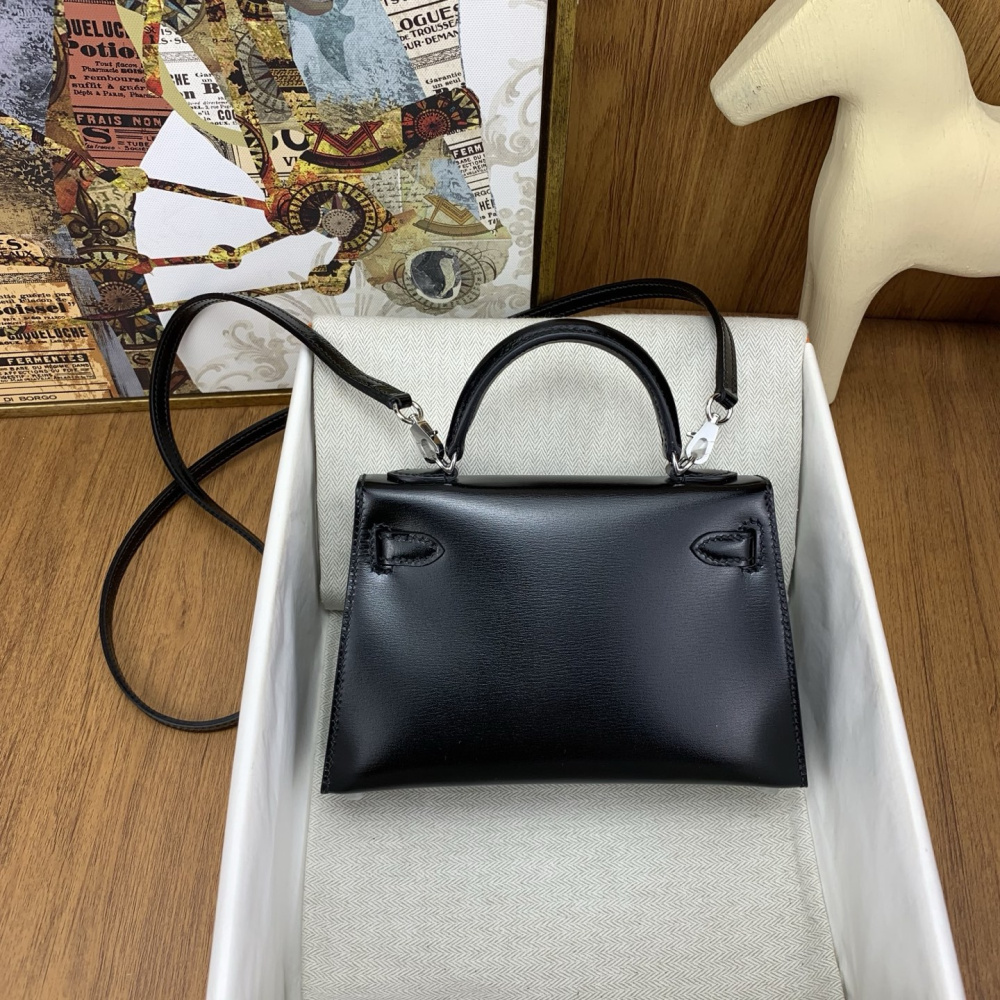 Bolsa Hermès Mini Kelly Ferragem Prata 20x15x9cm (6 cores)