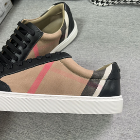 Burberry Tênis