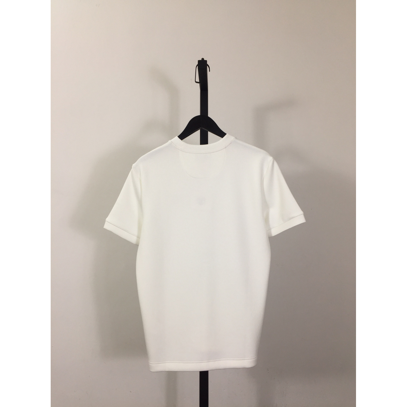 Camiseta Hermès com bordado H Branca