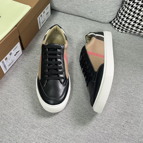Burberry Tênis
