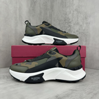Tênis Valentino Garavani True Act Sneakers Camuflagem