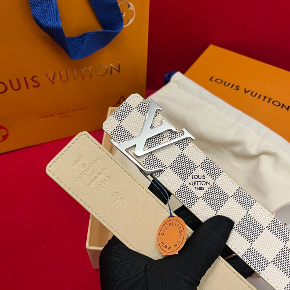 Cinto Louis Vuitton Initiales Reversível Damier Azur Ferragem Prata 4.0cm