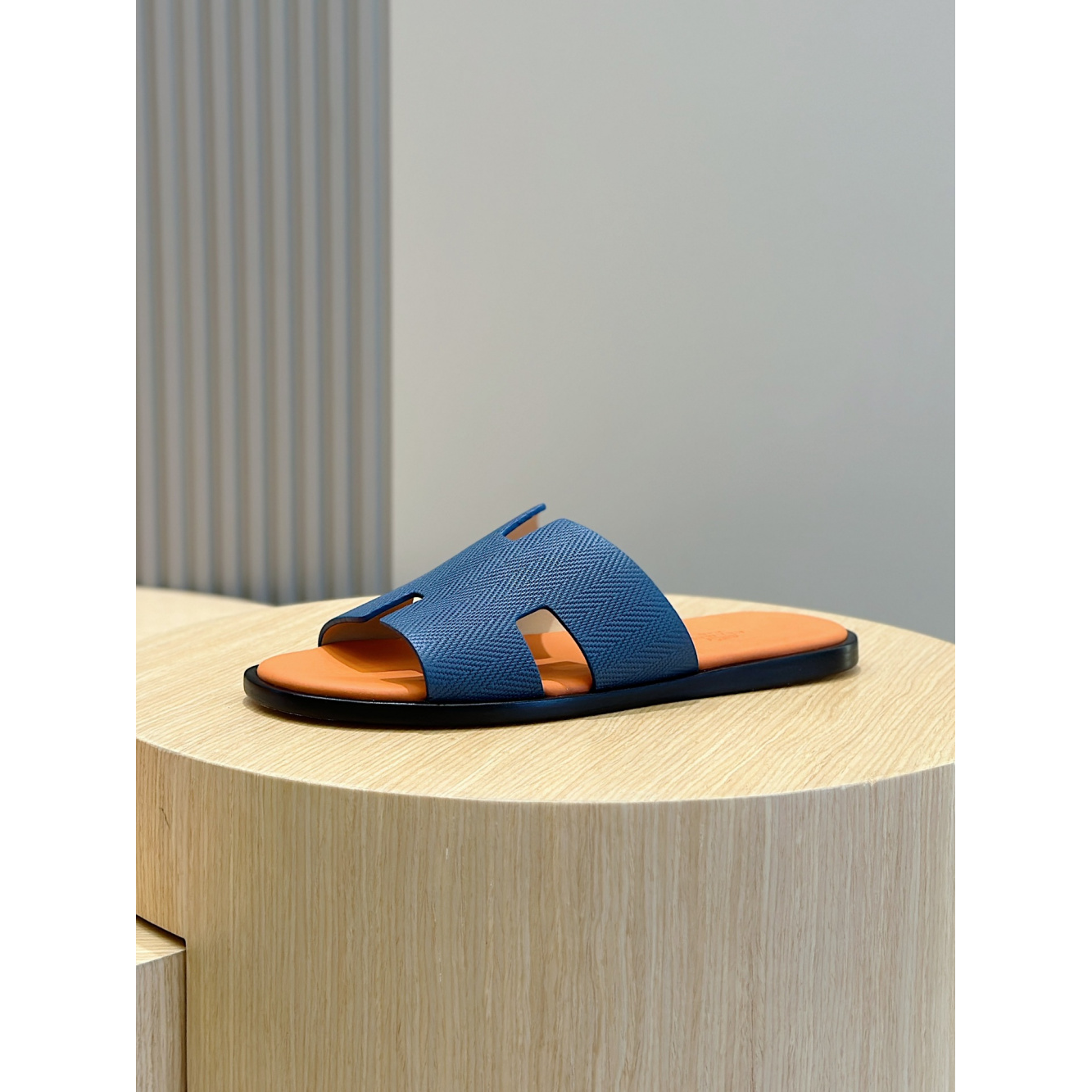Sandália Izmir Listras Azul/ Sola Laranja