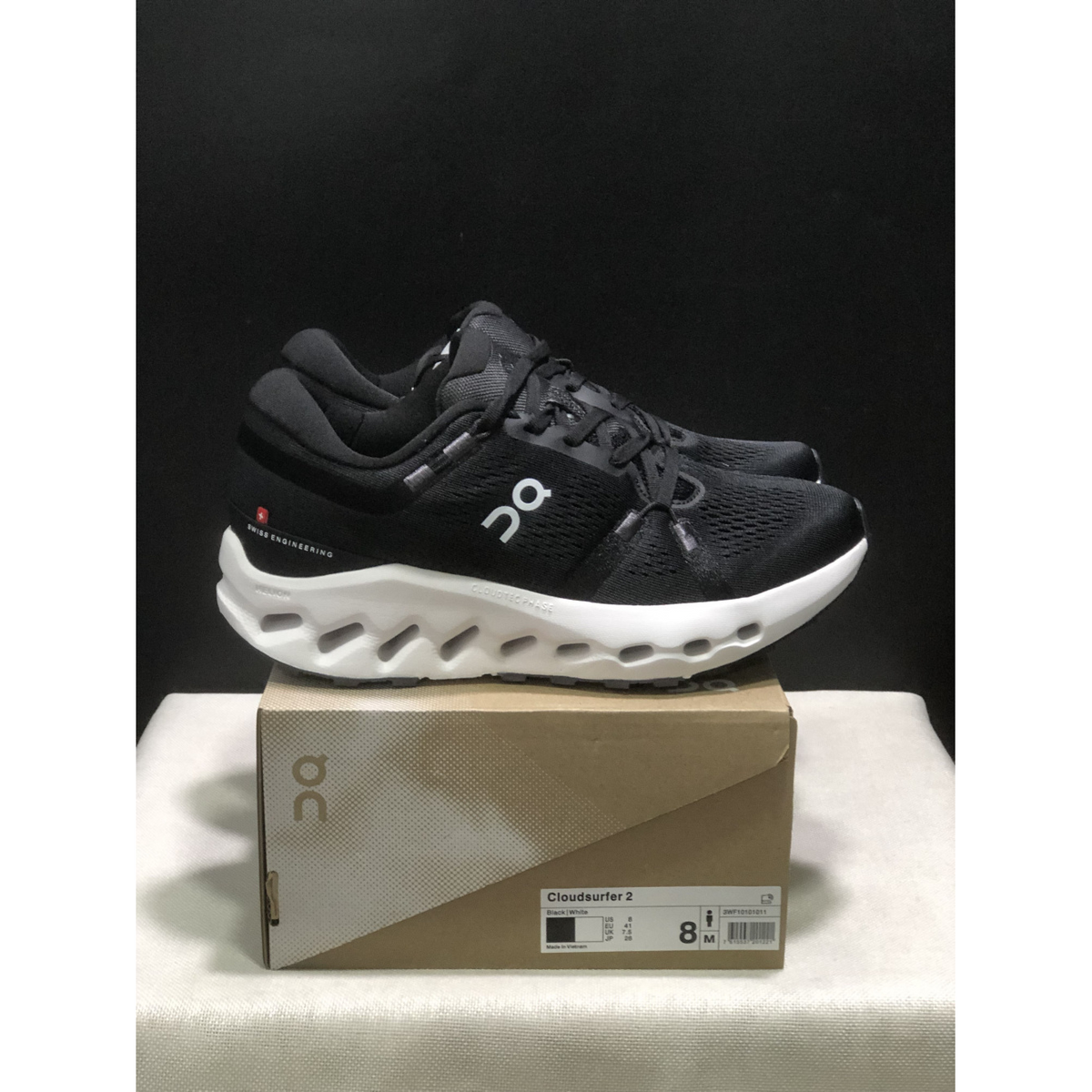 Tênis On Cloudsurfer 2 Preto/Branco