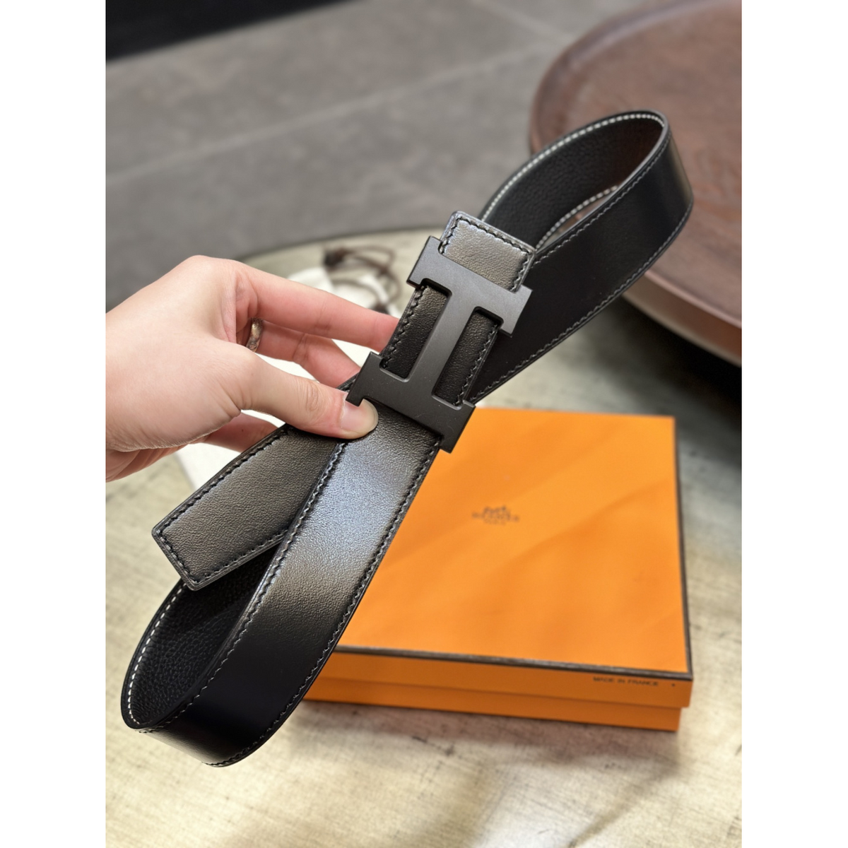 Cinto Hermès Constance e Correia em Couro 3.8cm Preto Ferragem Preta