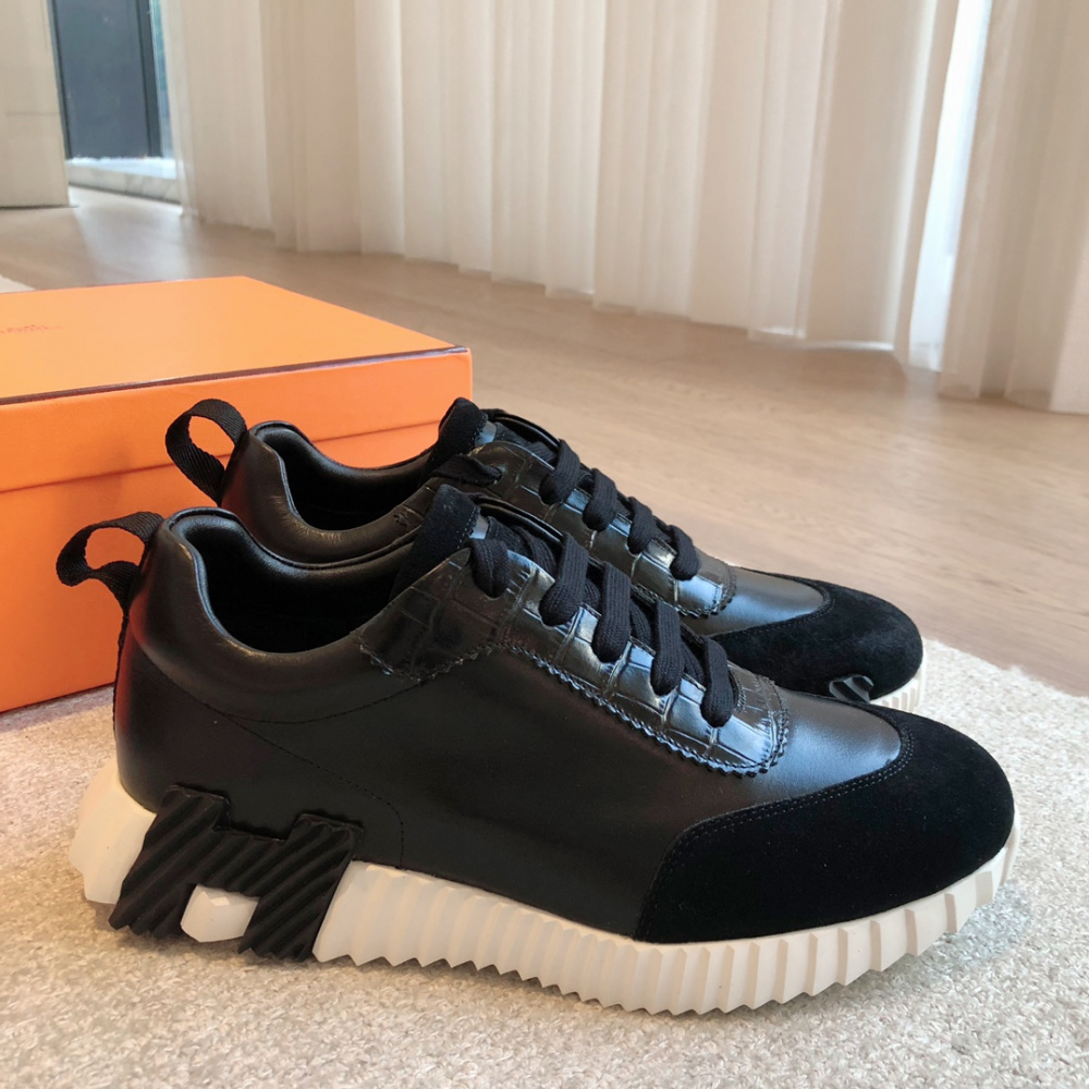 Tênis Hermès Bouncing Preto/Branco Logo Preta