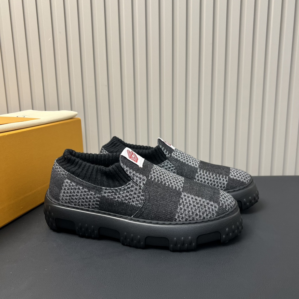 Louis Vuitton Slip-on Lv Space Lander Black