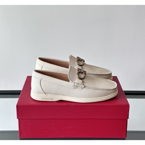 Sapato Mocassim Salvatore Ferragamo Casual Branco