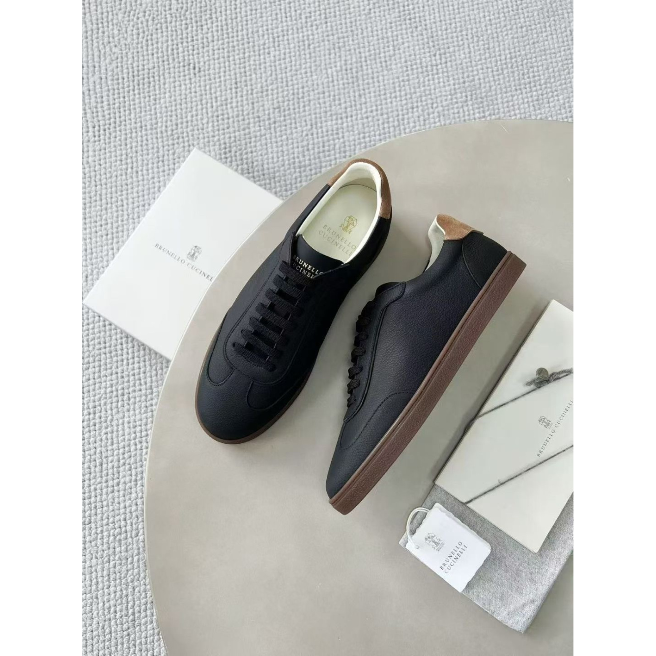Brunello Cucinelli Tênis em Couro Preto