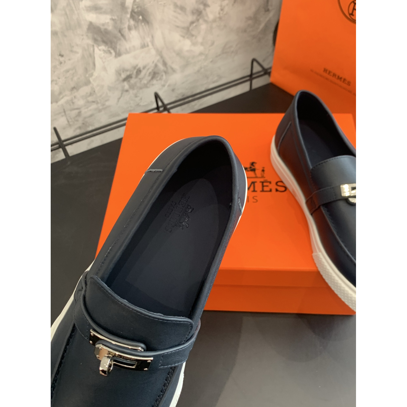 Tênis Hermès Slip-On Game em Couro Liso Preto