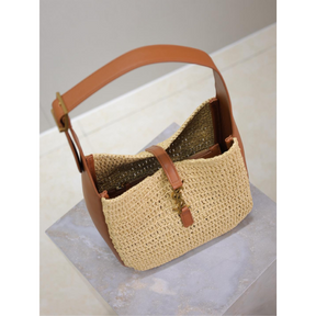 Bolsa Saint Laurent YSL Le 5 à 7 pequena flexivel em Ráfia e Couro 23×22×8.5cm