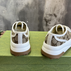Tênis Gucci GG Trainer Bege