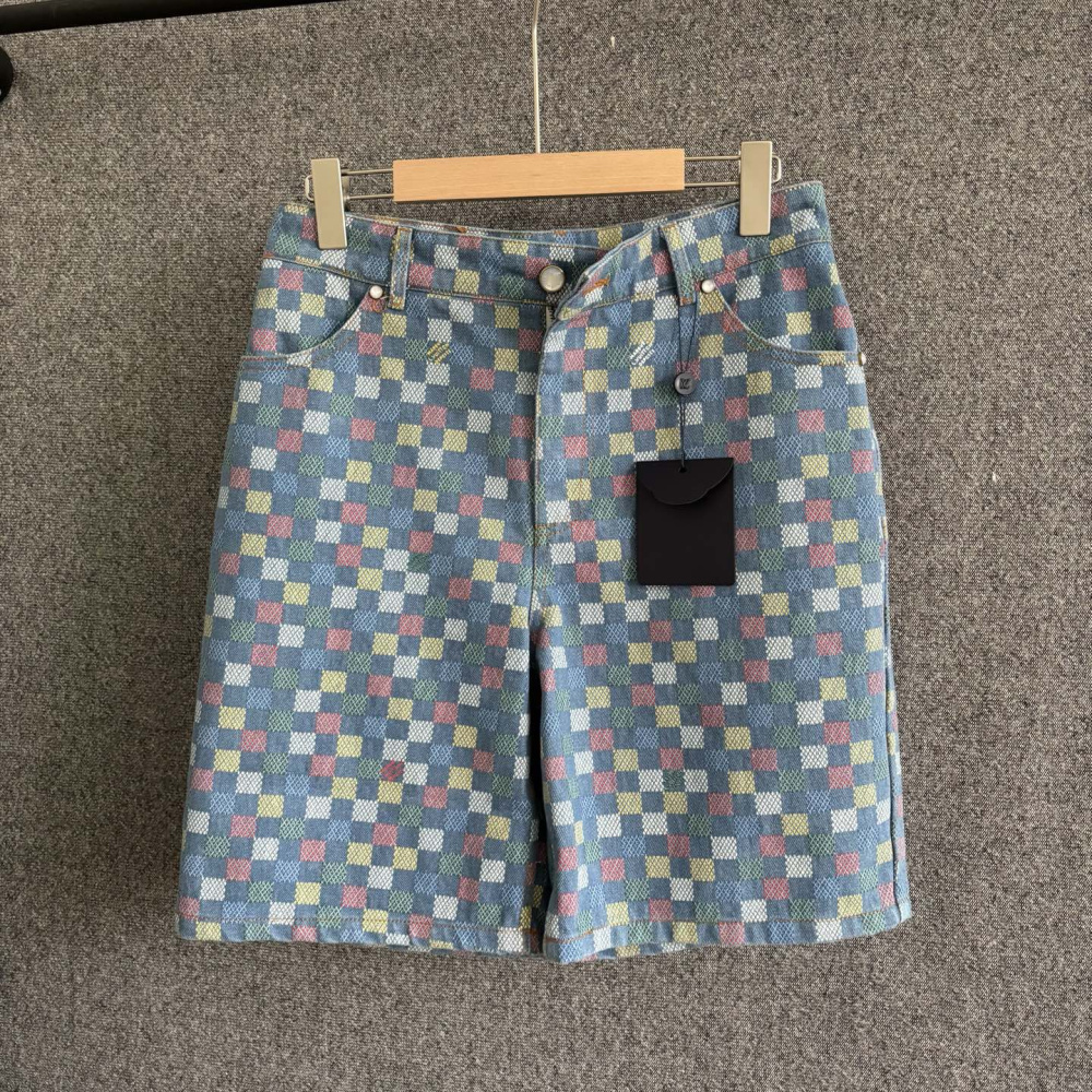 Bermuda com Cambraia Damier Louis Vuitton LV
