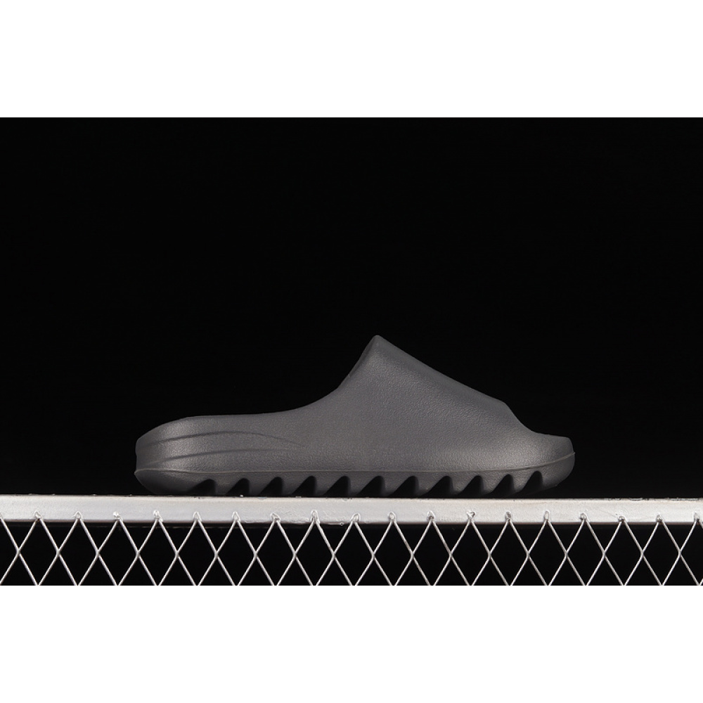 YEEZY SLIDES ONYX