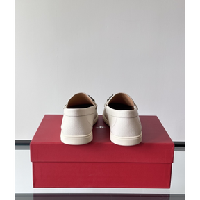 Sapato Mocassim Salvatore Ferragamo Casual Branco com Fivela Gancini
