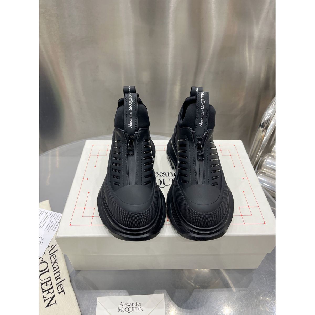 Tênis Alexander Mcqueen Tread Slick Preto