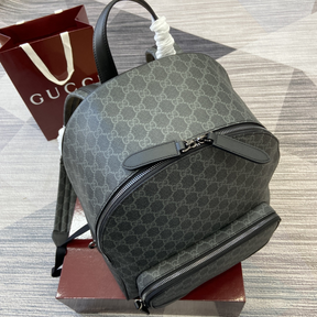 Mochila Gucci GG Emblem Cinza 31x41x18cm