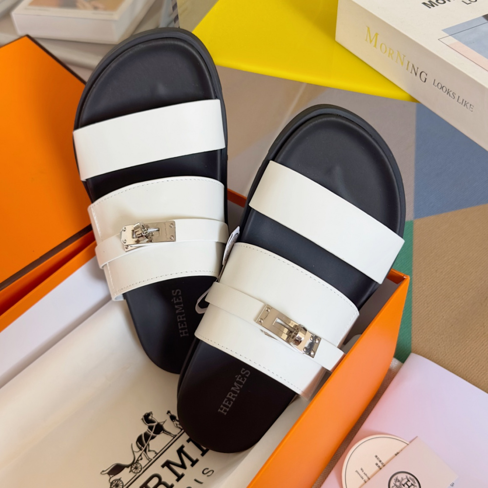 Sandália Hermès Jackson Couro Branco