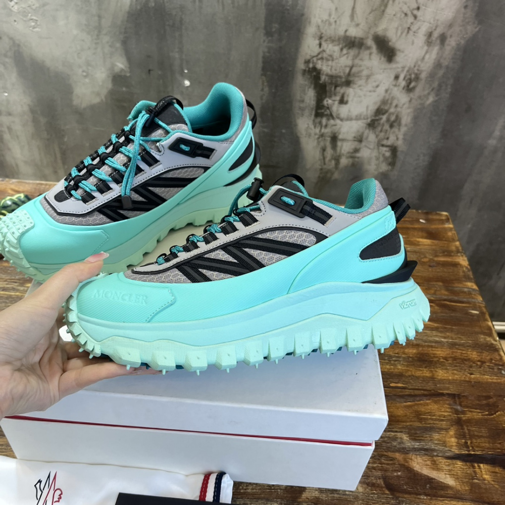 Tênis Moncler Trailgrip GTX Azul Fluorescente