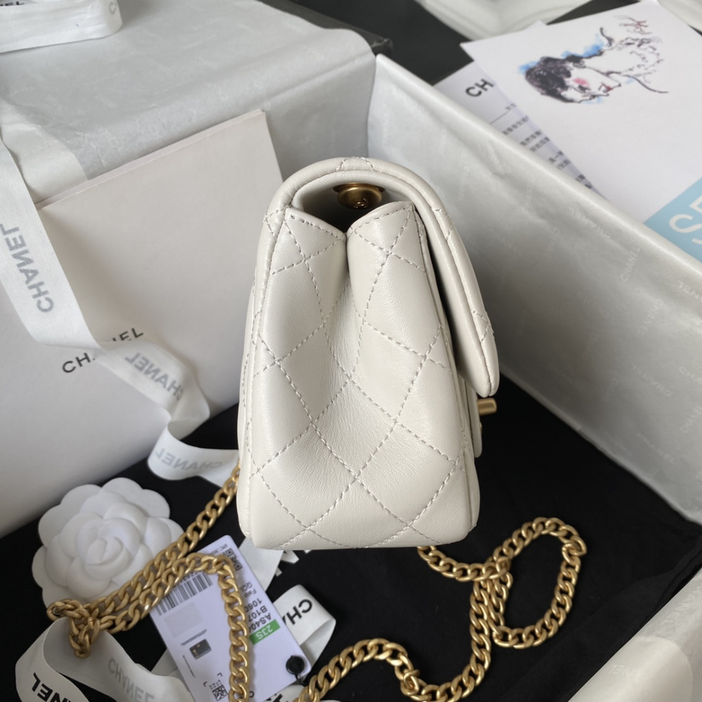 Bolsa Chanel Flap Branca 14.5X23.5X7CM
